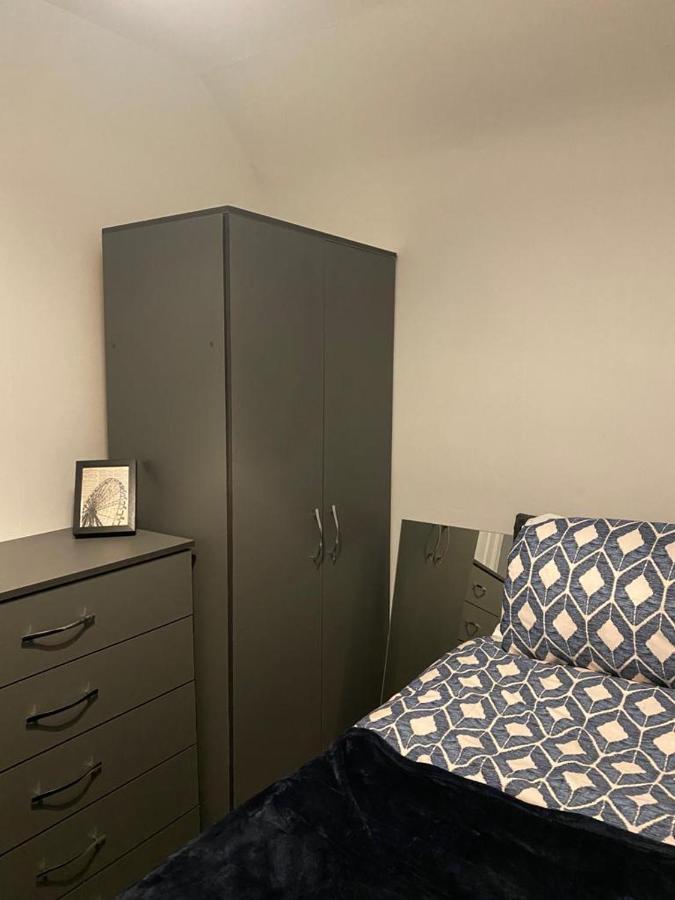 Cosy 3 Bedroom House, Free Parking & Wifi Nottingham Exterior photo