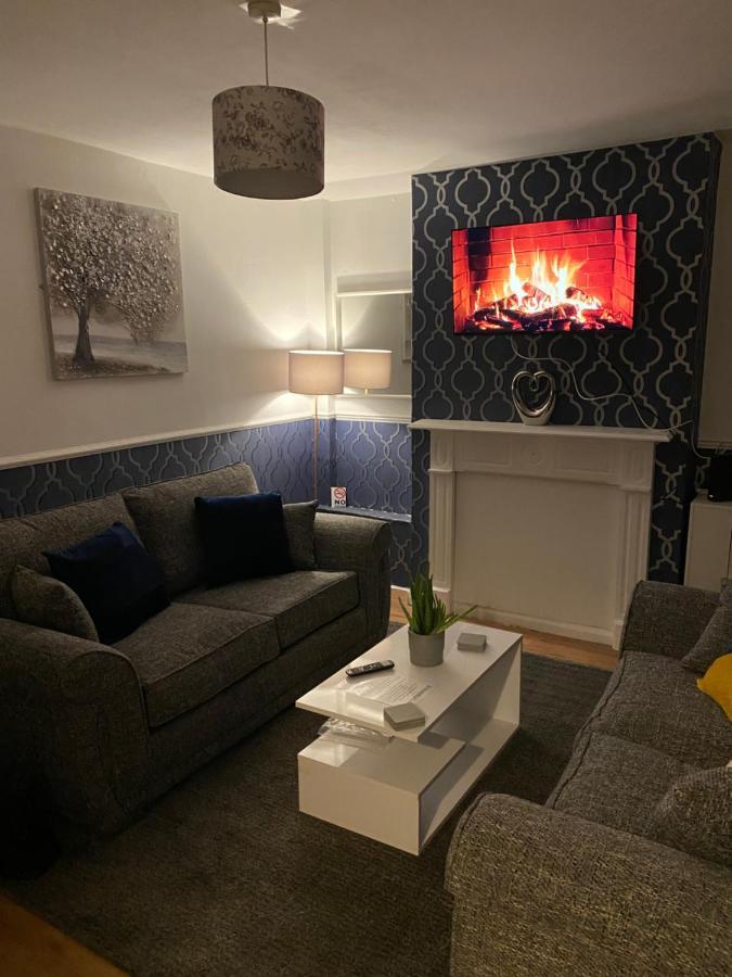Cosy 3 Bedroom House, Free Parking & Wifi Nottingham Exterior photo